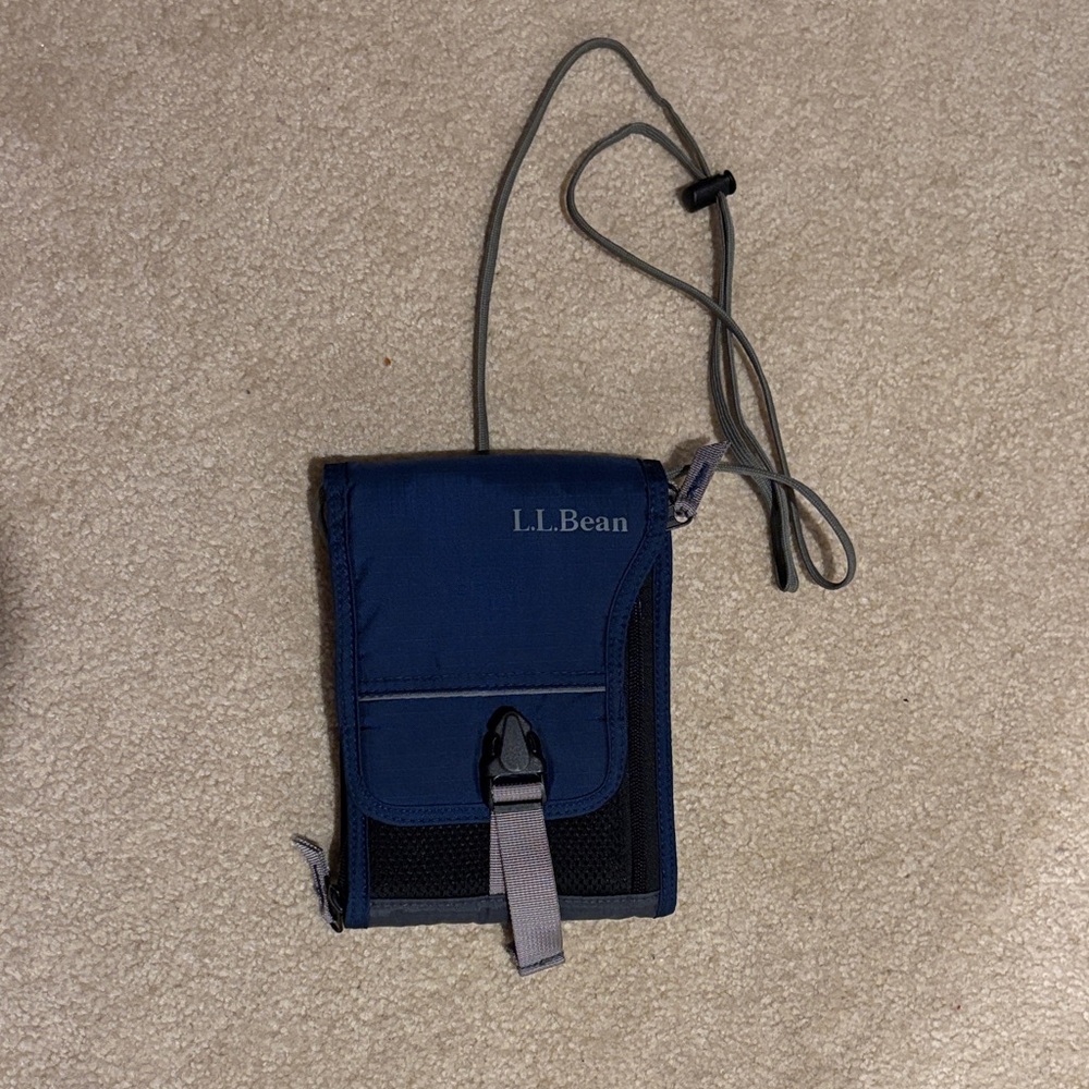 L.L. Bean Navy and Charcoal Travel Organizer